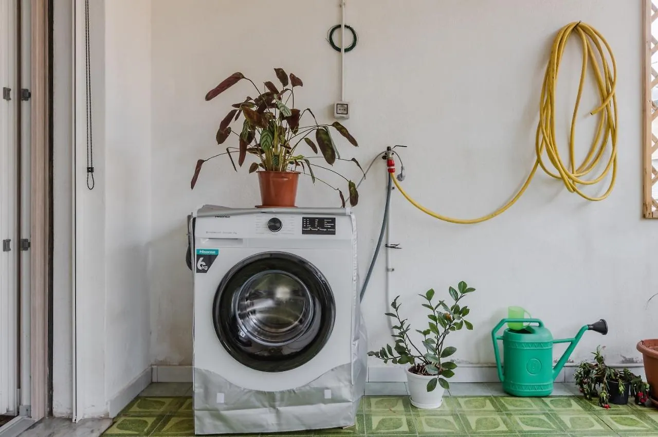 Selargius Cagliari Comfy Apartment With Terrace & Netflix!